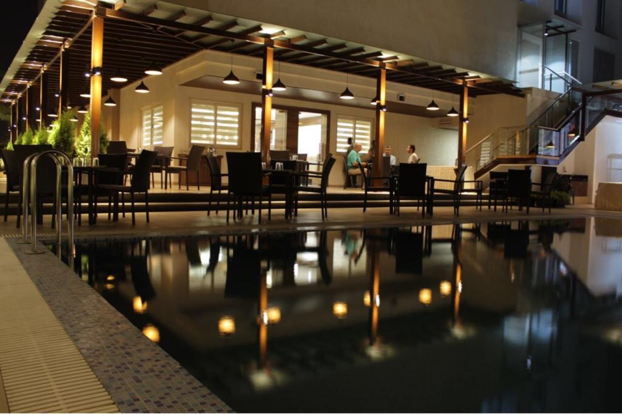 Hotel Grand Rio Nashik Luaran gambar